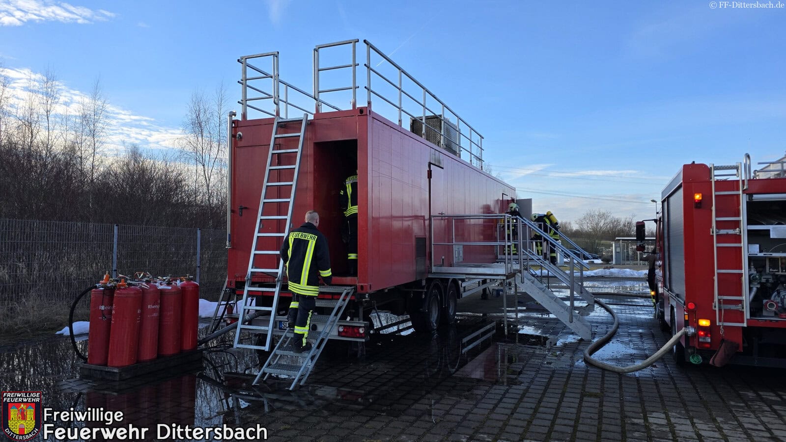 Ausbildung im Brandcontainer